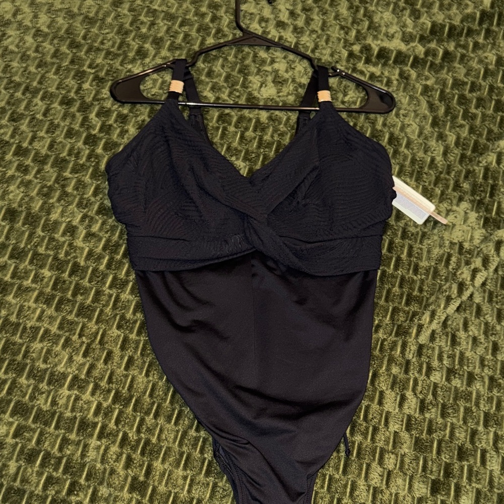 NWT! Fantasie Black Women Swim One Piece Size 40G